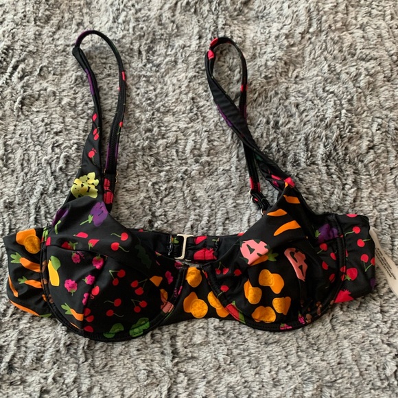 Lisa Says Gah x OOKIOH swim set - Picture 3 of 4